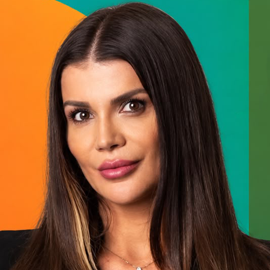 Cíntia Pereira