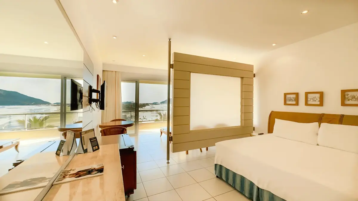 Quarto do Costão do Santinho com vista para o mar